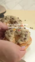 Crumbl Cookies-crumblcookies