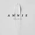 Annie stu-annie_studio1